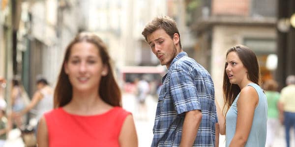 Mannen kijken naar vrouwen Mannen kijken naar vrouwen